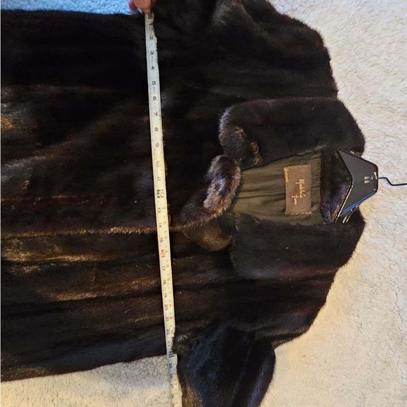 Vintage Oscar de la Renta Mink - Picture 10 of 11